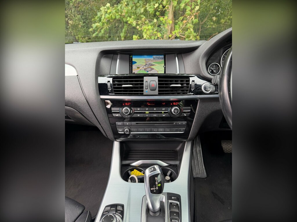 BMW X3 Suv White #7