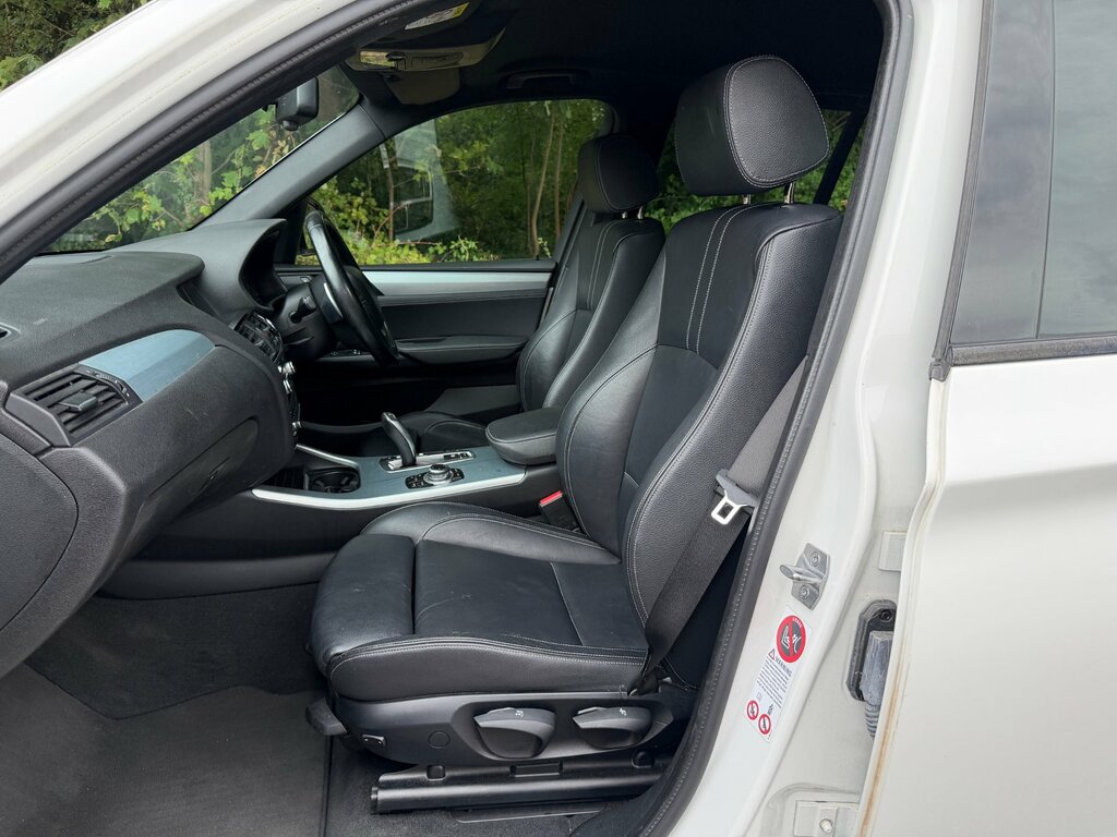 BMW X3 Suv White #8