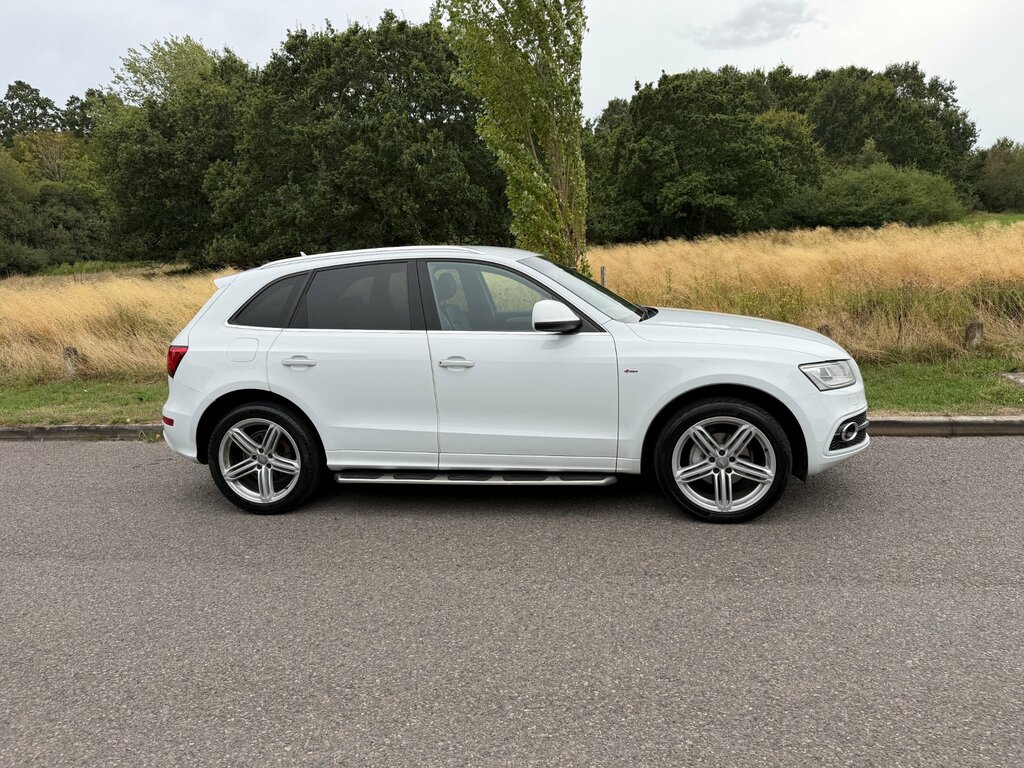Audi Q5 2.0 Tdi Quattro S-line Plus White #2