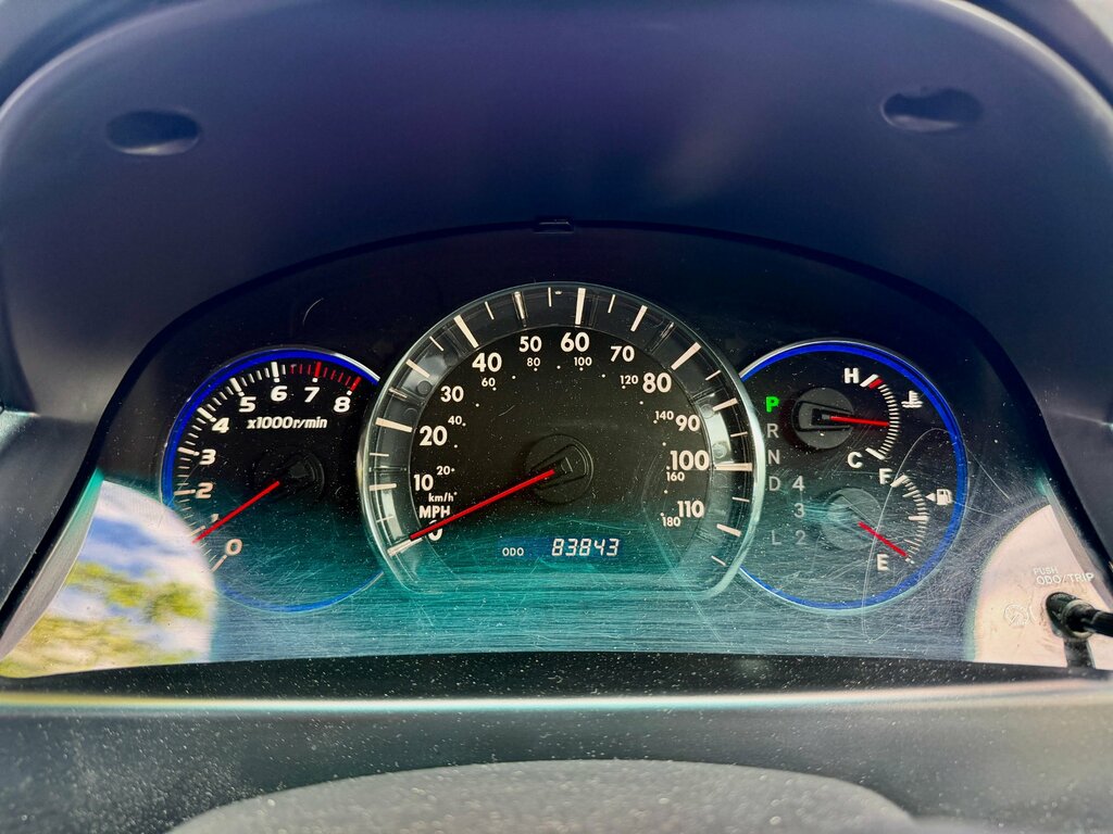 Toyota Alphard   #9