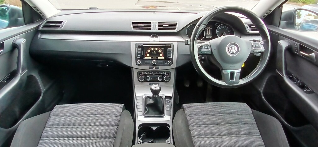 Volkswagen Passat 1.6 Tdi Bluemotion Tech S Black #17