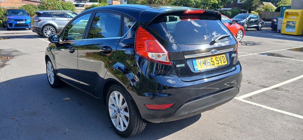 Ford Fiesta 1.0 T Ecoboost Titanium Black #6