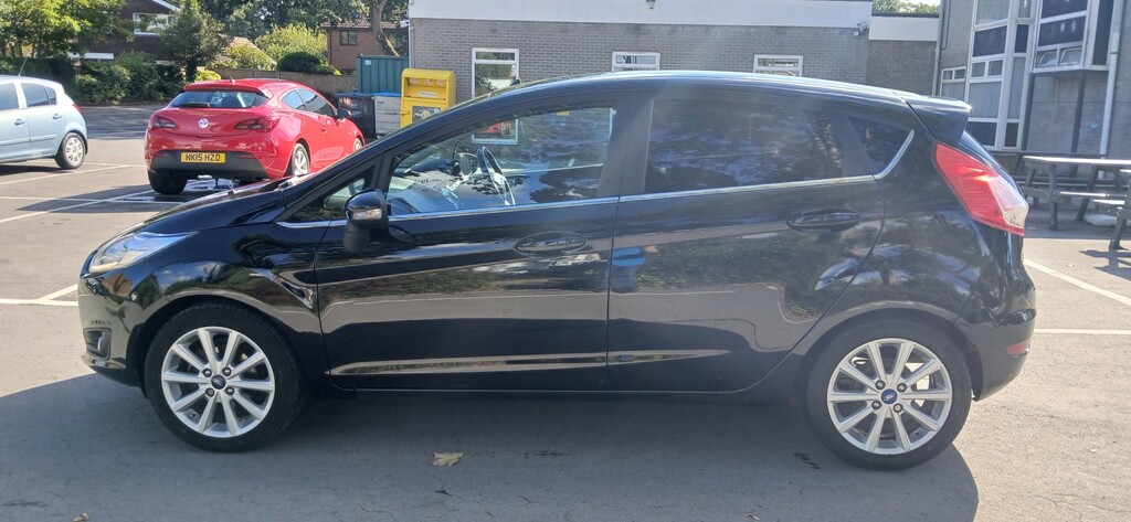 Ford Fiesta 1.0 T Ecoboost Titanium Black #5