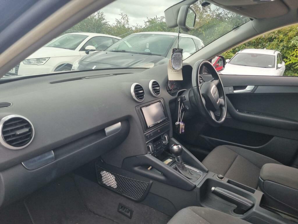 Audi A3 1.6L Tdi Sport 104 Bhp Red #10