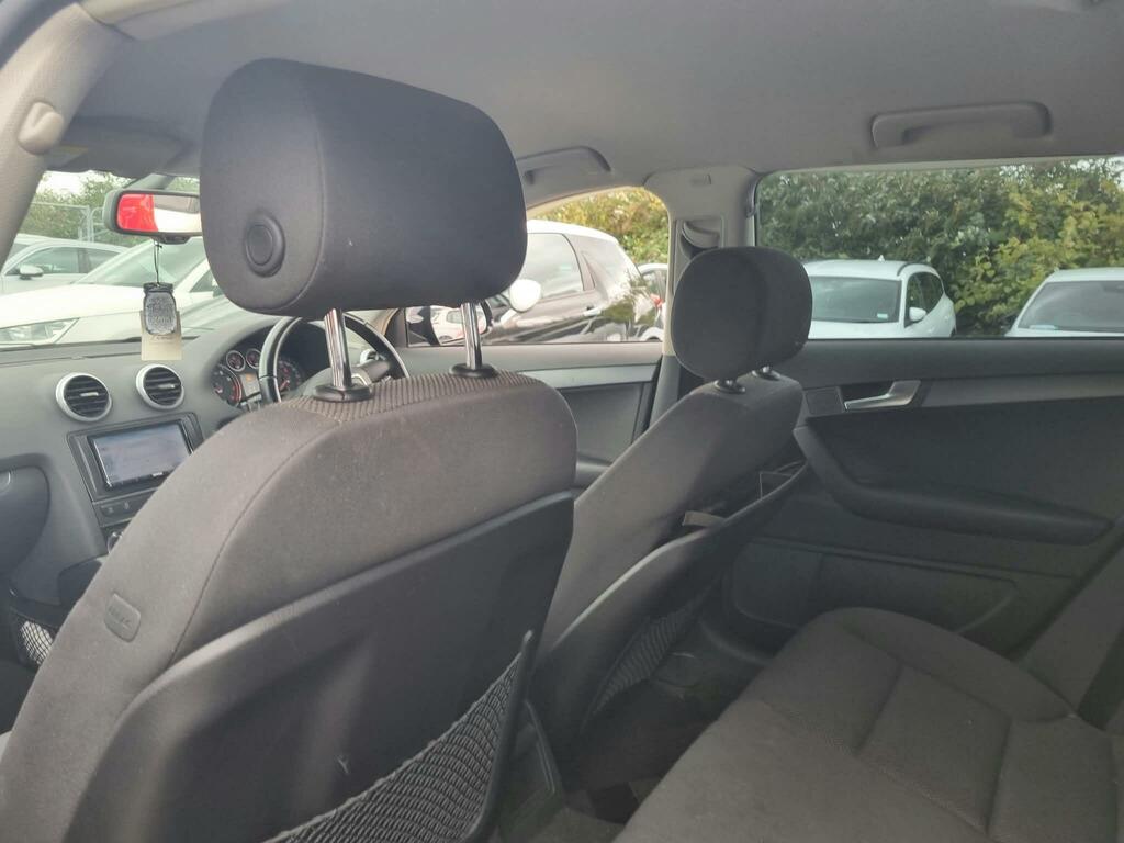 Audi A3 1.6L Tdi Sport 104 Bhp Red #27