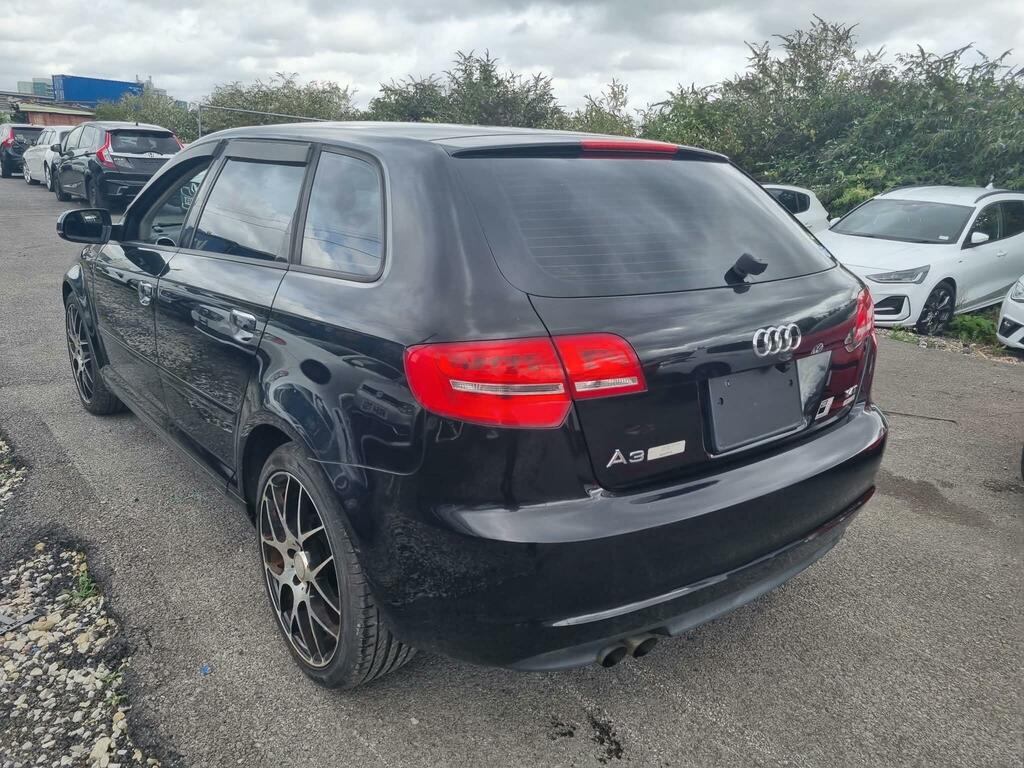 Audi A3 Se Black #5