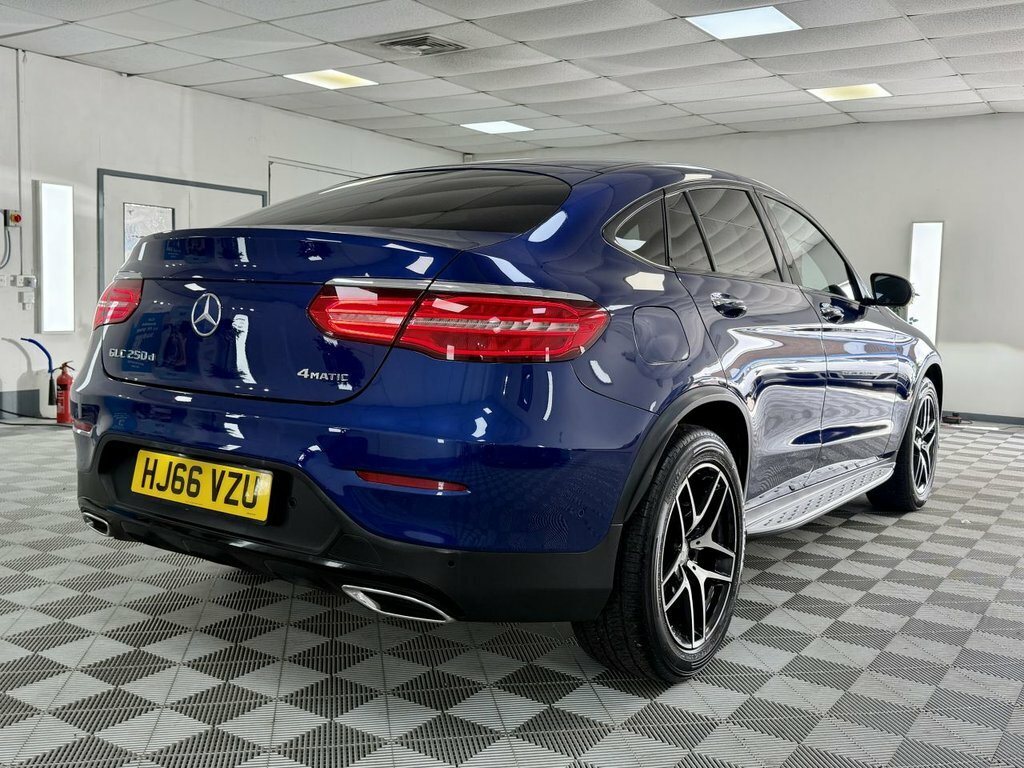 Mercedes-Benz GLC Class Suv Black #9