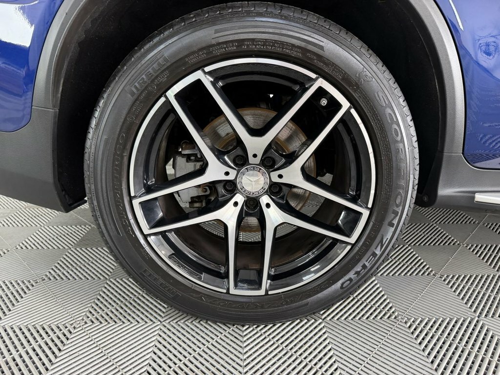 Mercedes-Benz GLC Class Suv Black #15