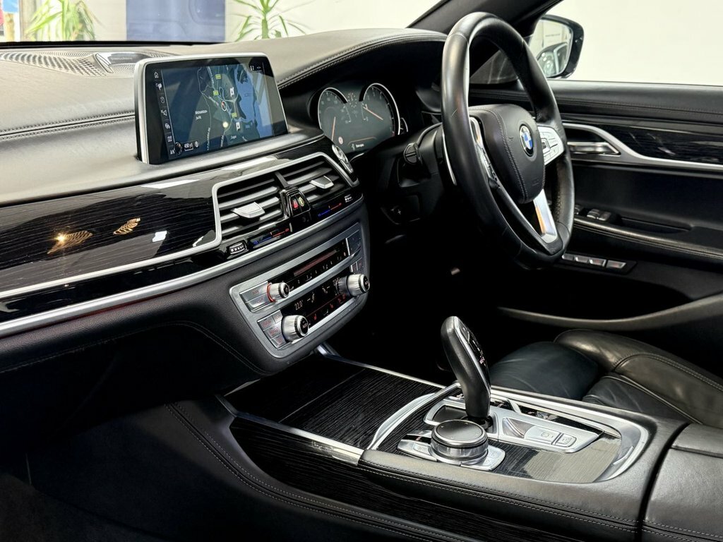 BMW 7 Series 730D Blue #32