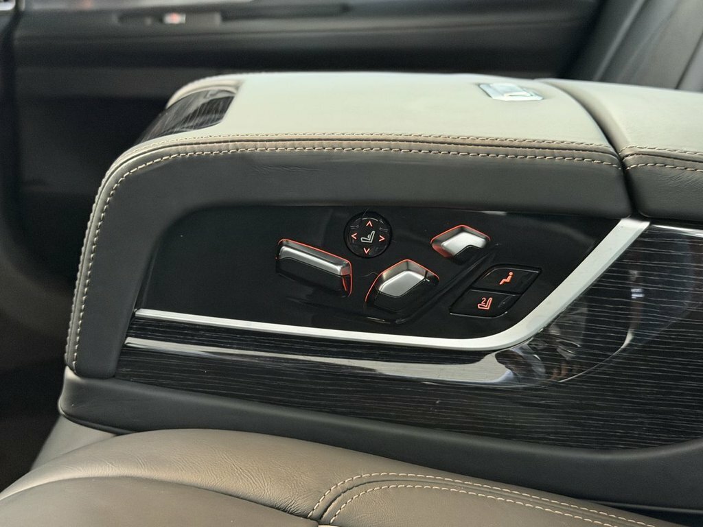 BMW 7 Series 730D Blue #27
