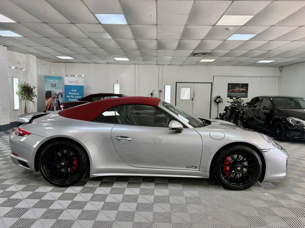 Porsche 911 911 Targa 4S S-a Black #54
