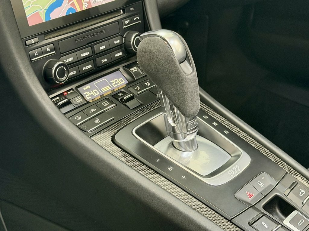 Porsche 911 911 Targa 4S S-a Black #33