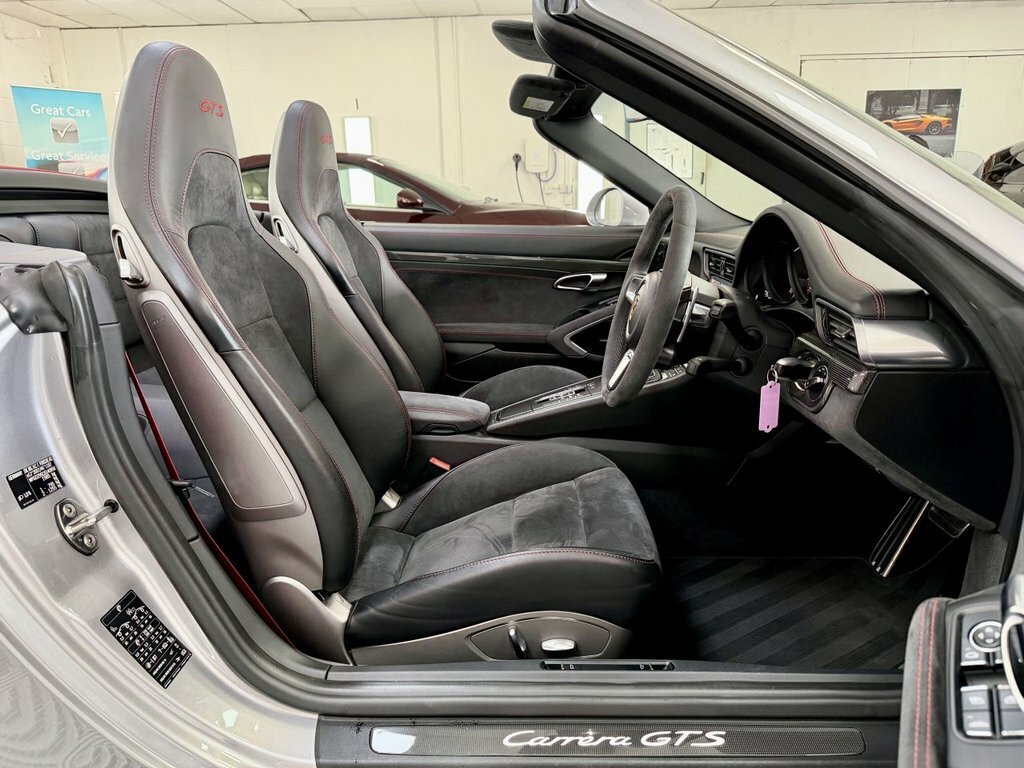 Porsche 911 911 Targa 4S S-a Black #35