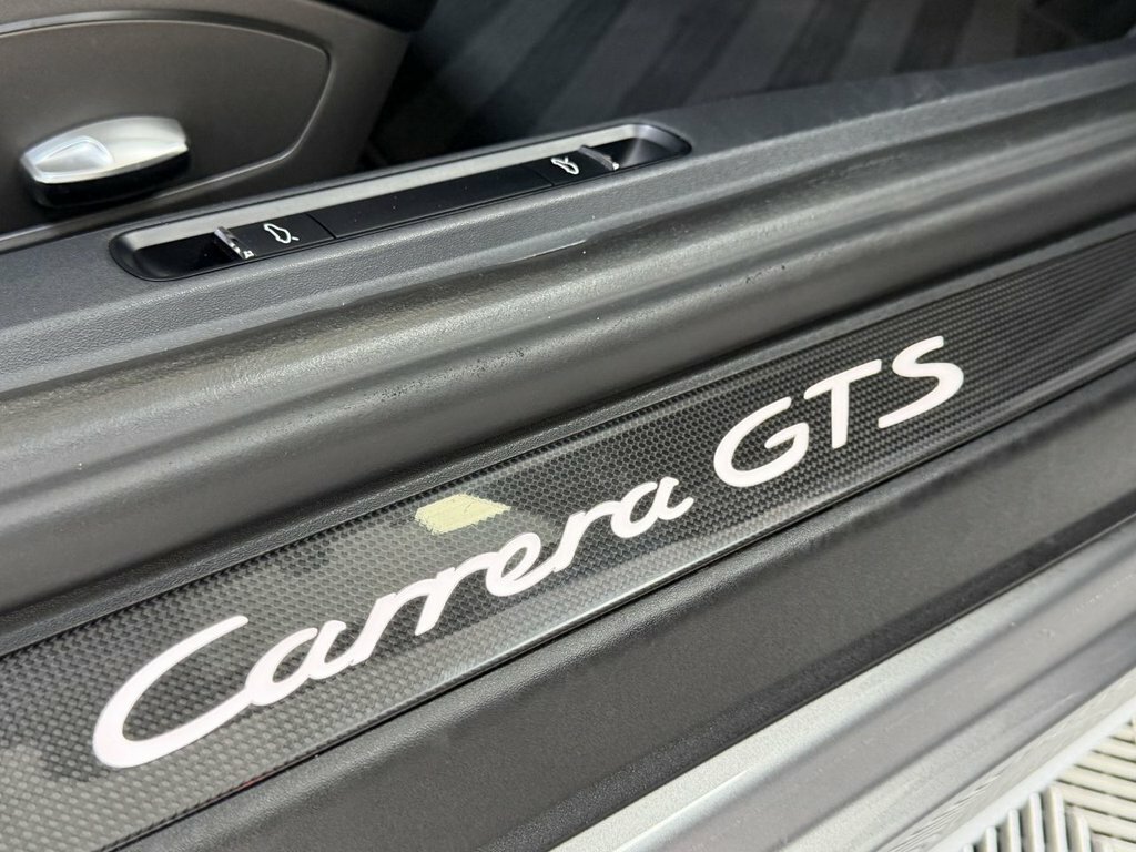 Porsche 911 911 Targa 4S S-a Black #37