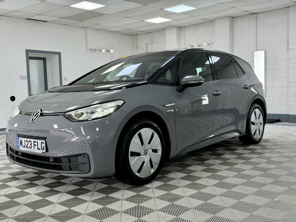 Volkswagen ID.3 2023 Pro 58Kwh Life Hatchback 1 Grey #6