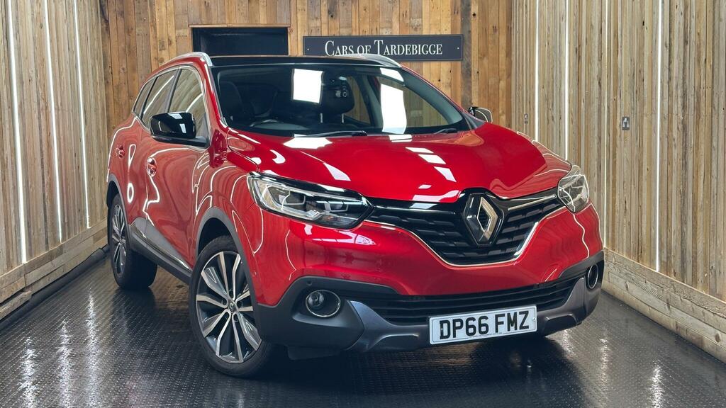 Renault Kadjar Signature S Nav Red