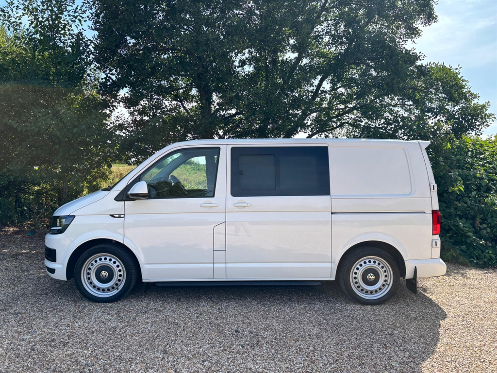 Volkswagen Transporter Camper Van XNZ9982 White #6