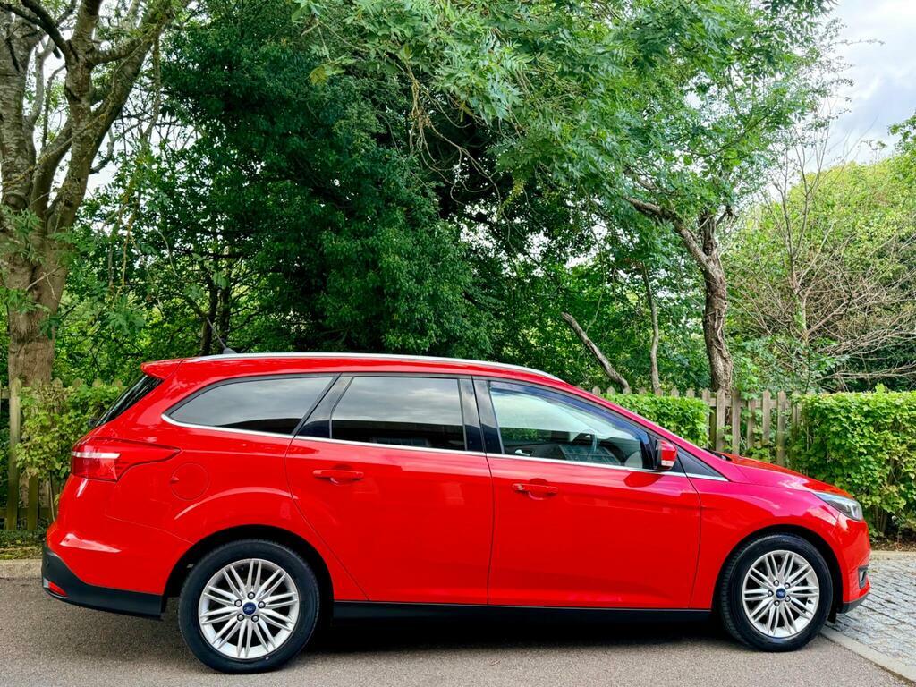 Ford Focus 1.0T Ecoboost Zetec Edition Euro 6 S S Red #3
