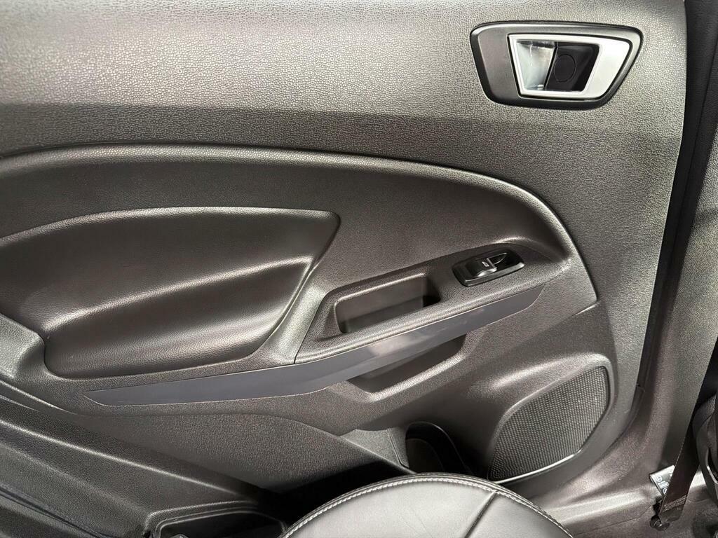 Ford Ecosport Titanium Blue #24