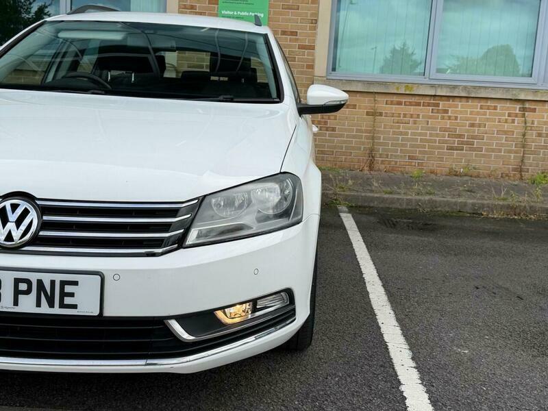 Volkswagen Passat  Black #8