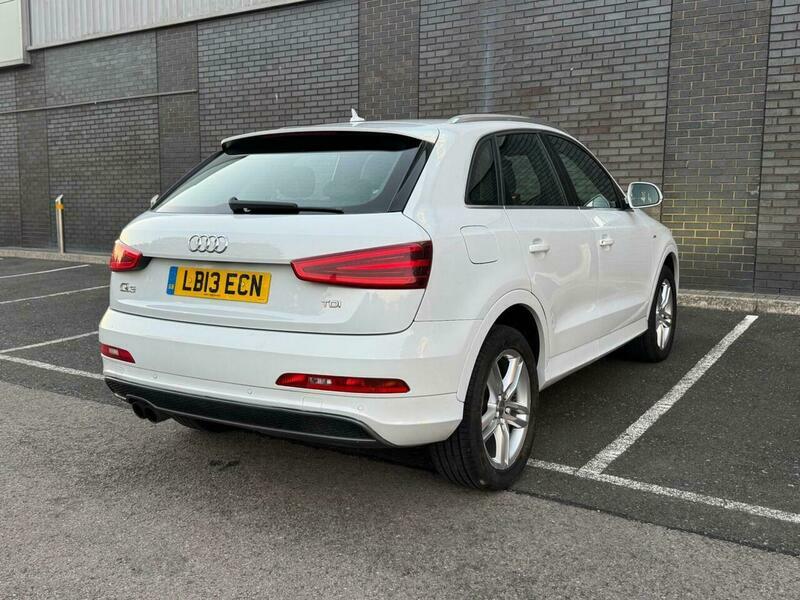 Audi Q3 2.0 Tdi S Line White #6