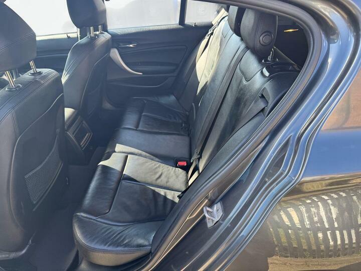 BMW 1 Series  Black #17