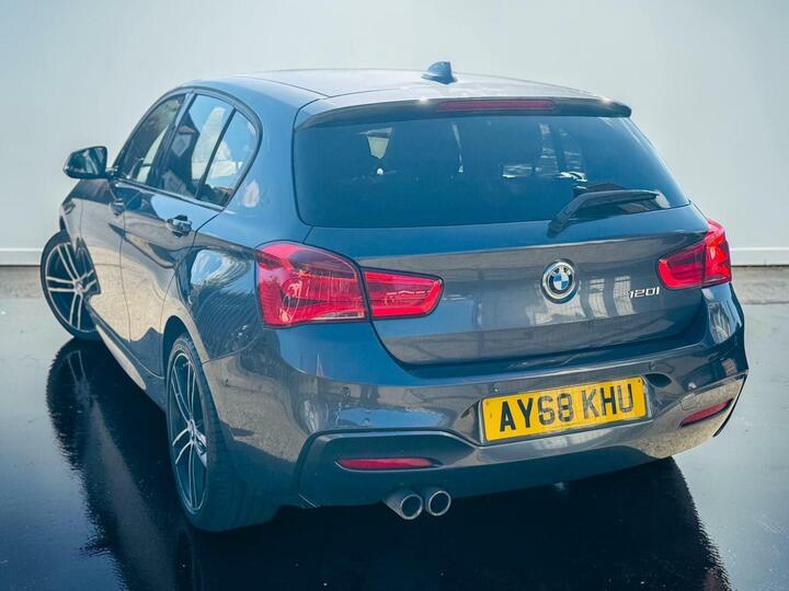 BMW 1 Series  Black #11