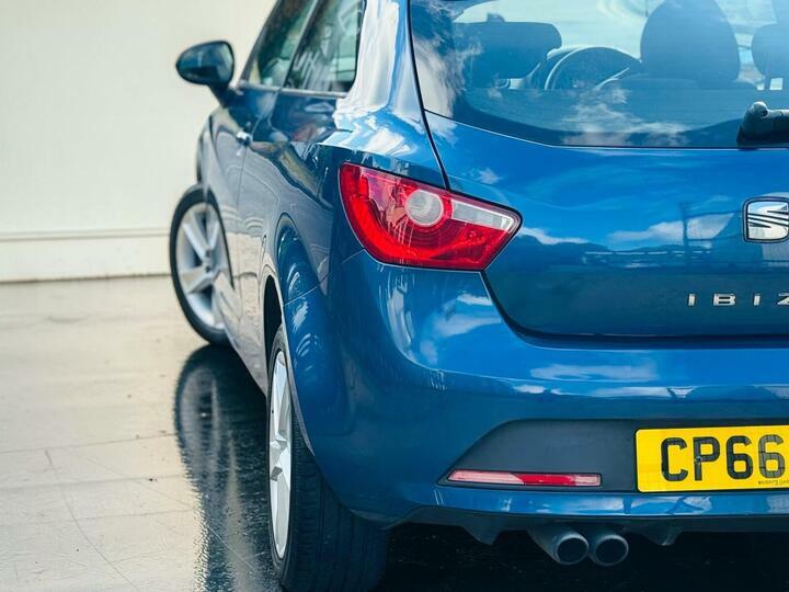 Seat Ibiza 1.2 Tsi 110 Fr Technology Black #31