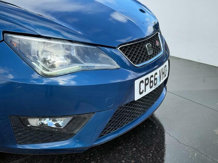 Seat Ibiza 1.2 Tsi 110 Fr Technology Black #28