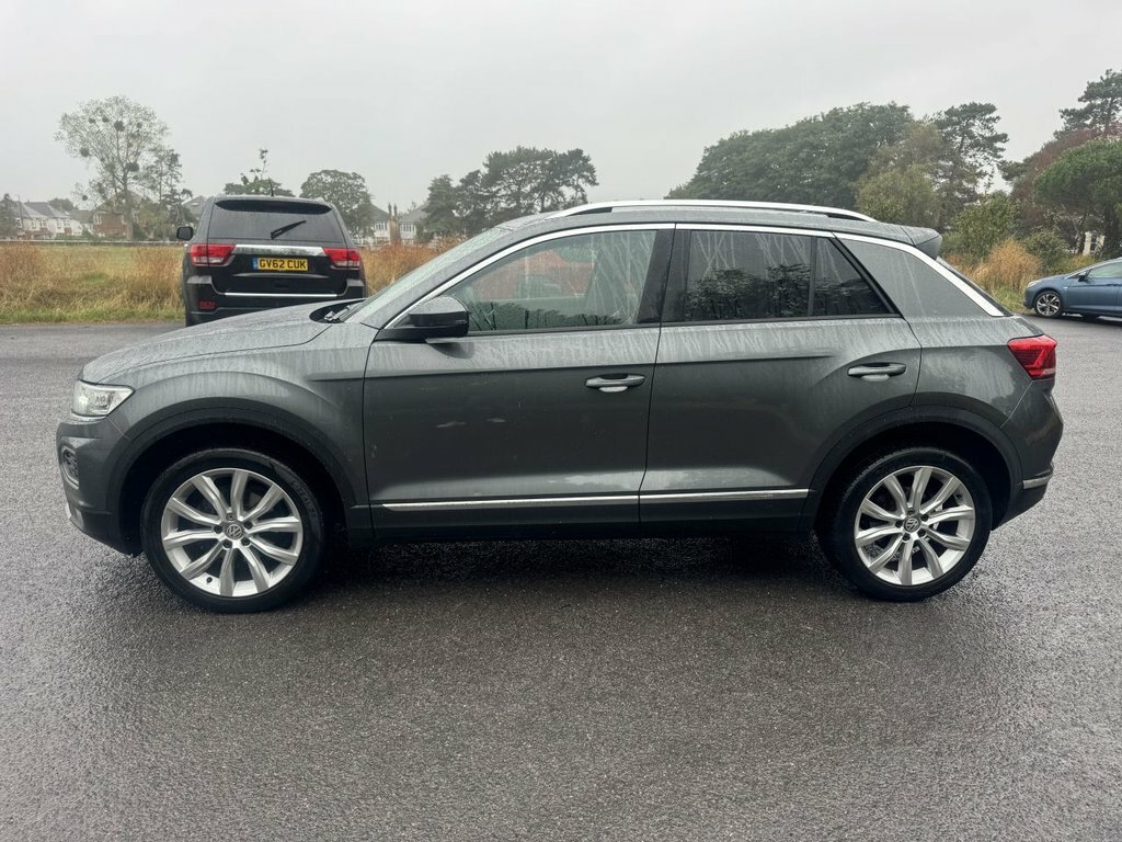 Volkswagen T-Roc 1.5L Sel YH19EJN Grey #4