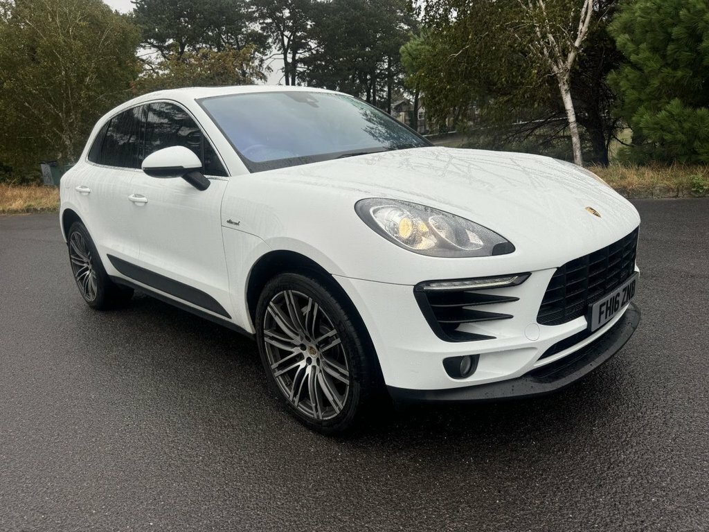 Porsche Macan 3L S White