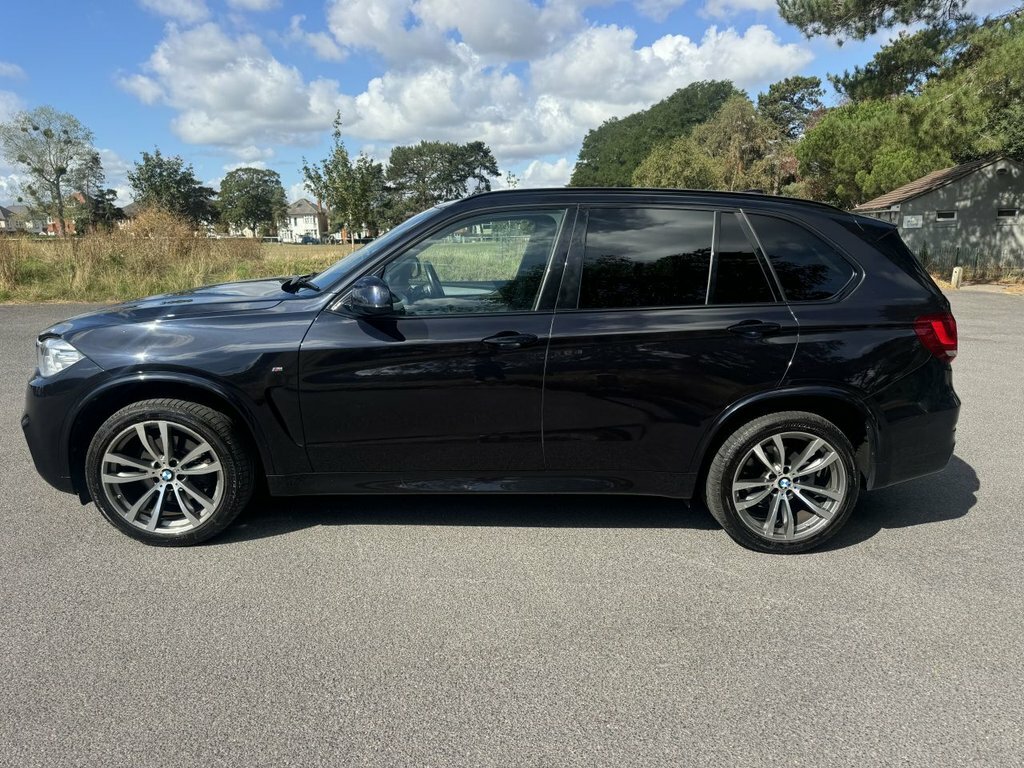 BMW X5 2L M Sport MD18TZF Black #3
