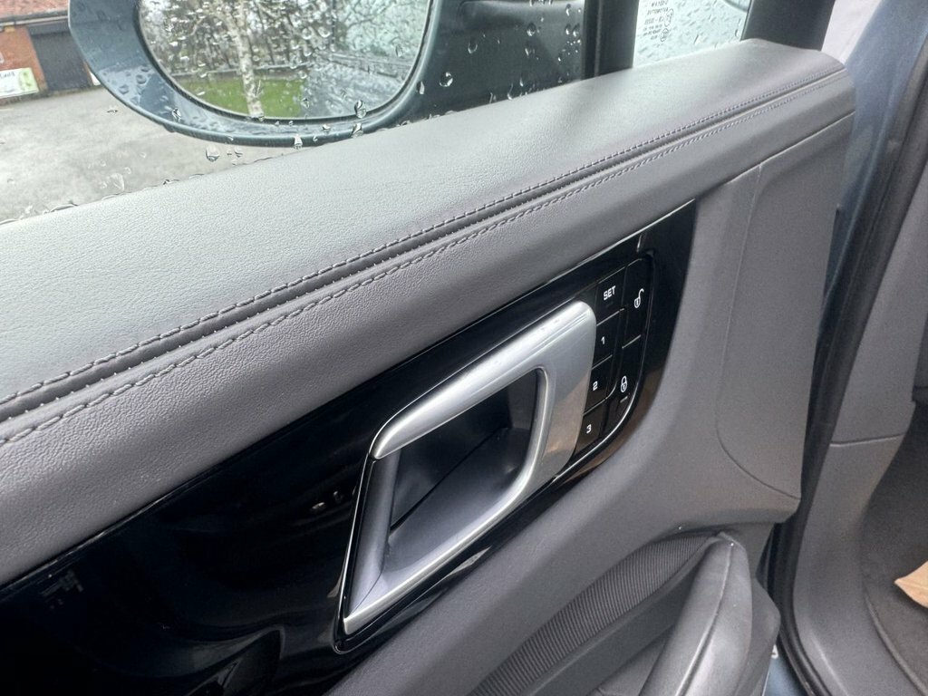 Porsche Cayenne Tiptronic S Blue #12