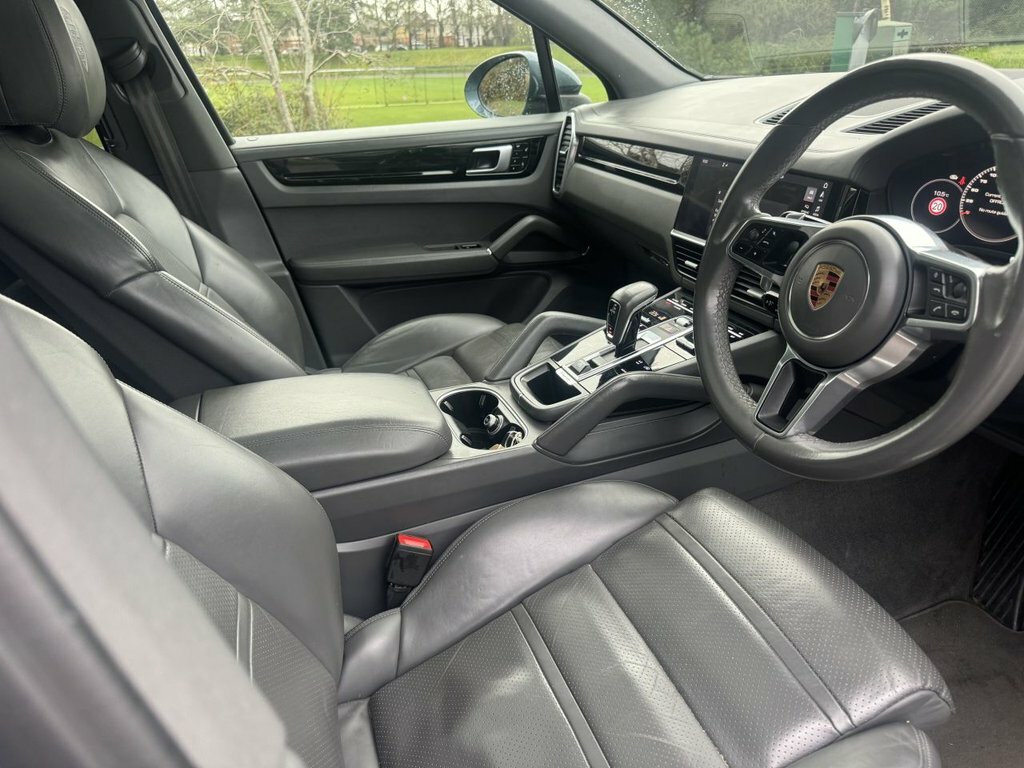 Porsche Cayenne Tiptronic S Blue #7