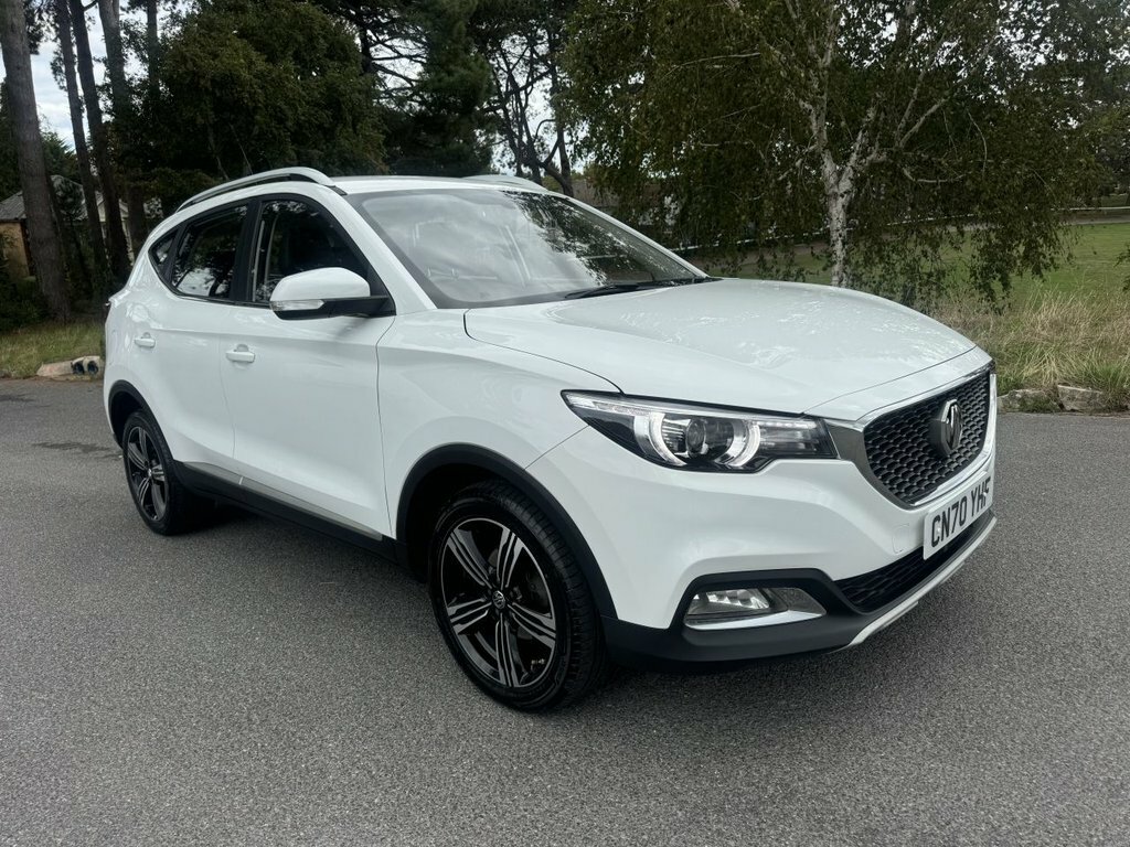 MG ZS 1L Exclusive White