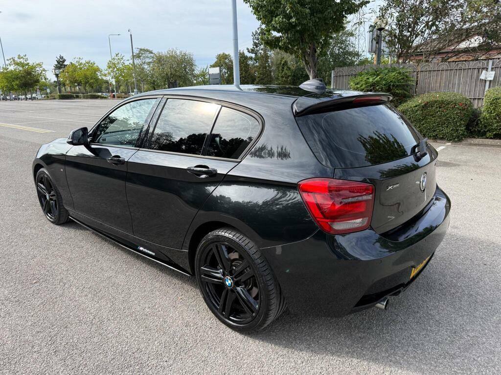 BMW 1 Series Exclusive Edition Black #7