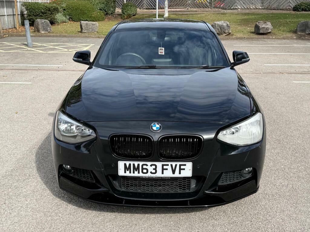 BMW 1 Series Exclusive Edition Black #10
