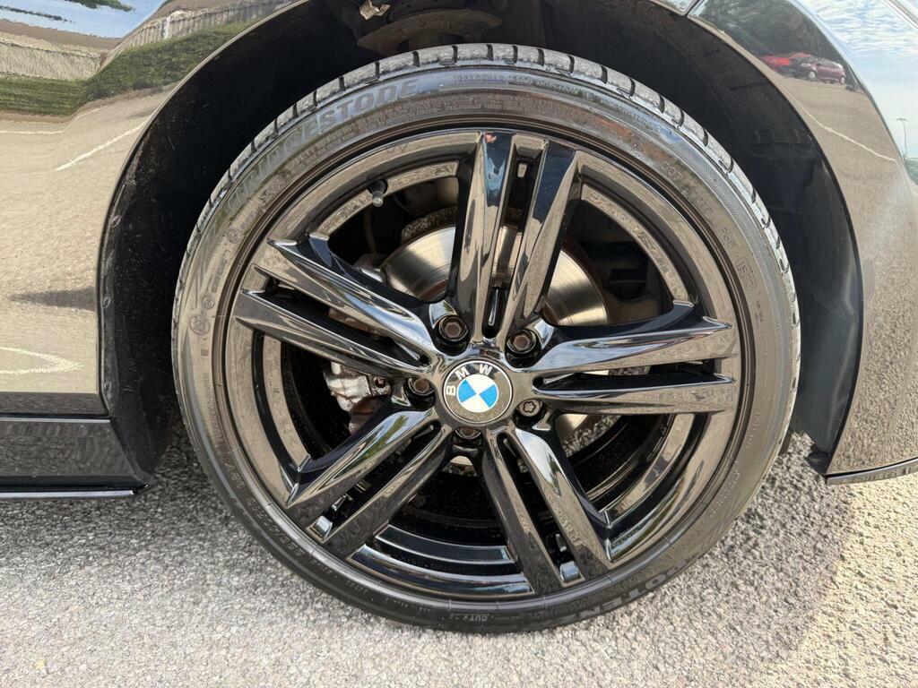 BMW 1 Series Exclusive Edition Black #12