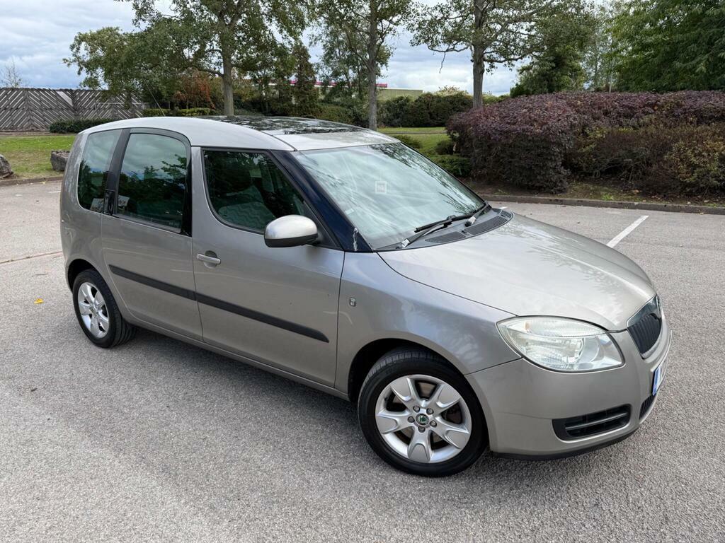 Skoda Roomster 1.4 Tdi Pure Drive Se Beige