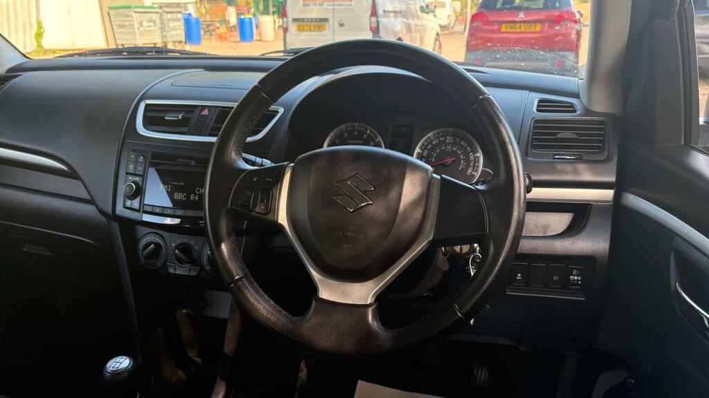 Suzuki Swift Hatchback 1.2 White #14