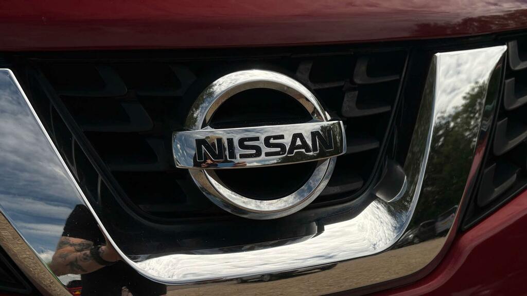 Nissan Juke Hatchback Red #39