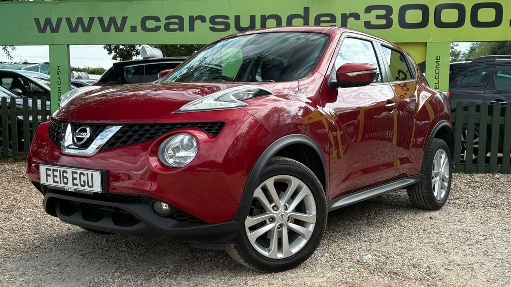 Nissan Juke Hatchback Red #3