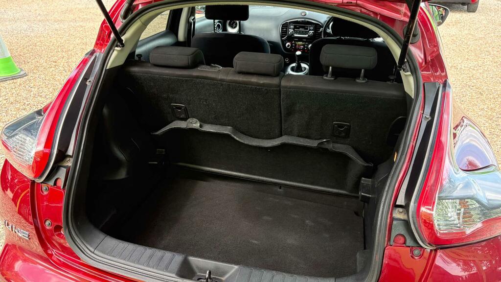 Nissan Juke Hatchback Red #35