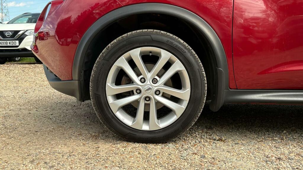 Nissan Juke Hatchback Red #30