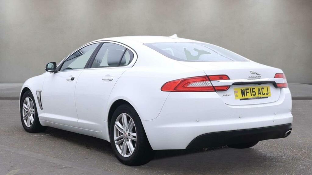 Jaguar XF Luxury White #6