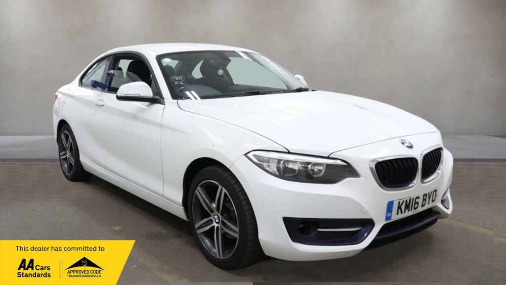 BMW 2 Series Sport White