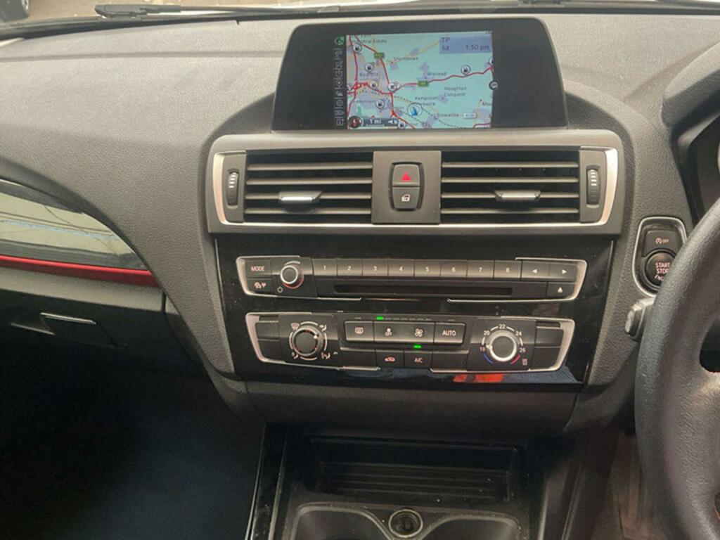 BMW 2 Series Sport White #2