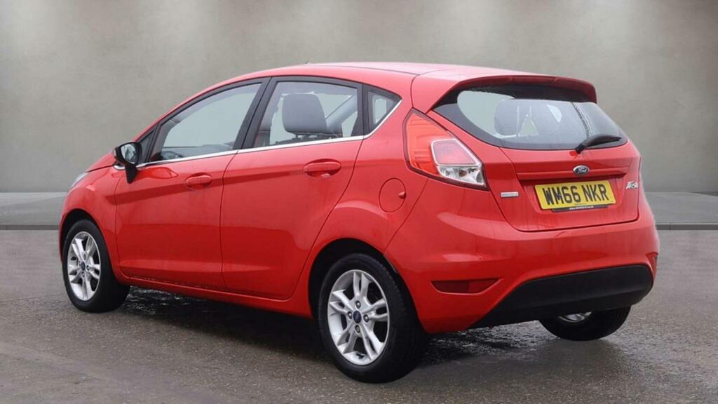 Ford Fiesta Zetec Red #6