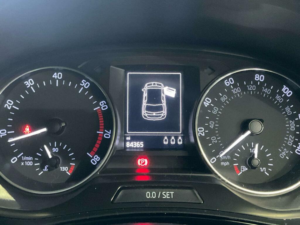 Skoda Fabia Hatchback S Mpi 201515 Blue #8