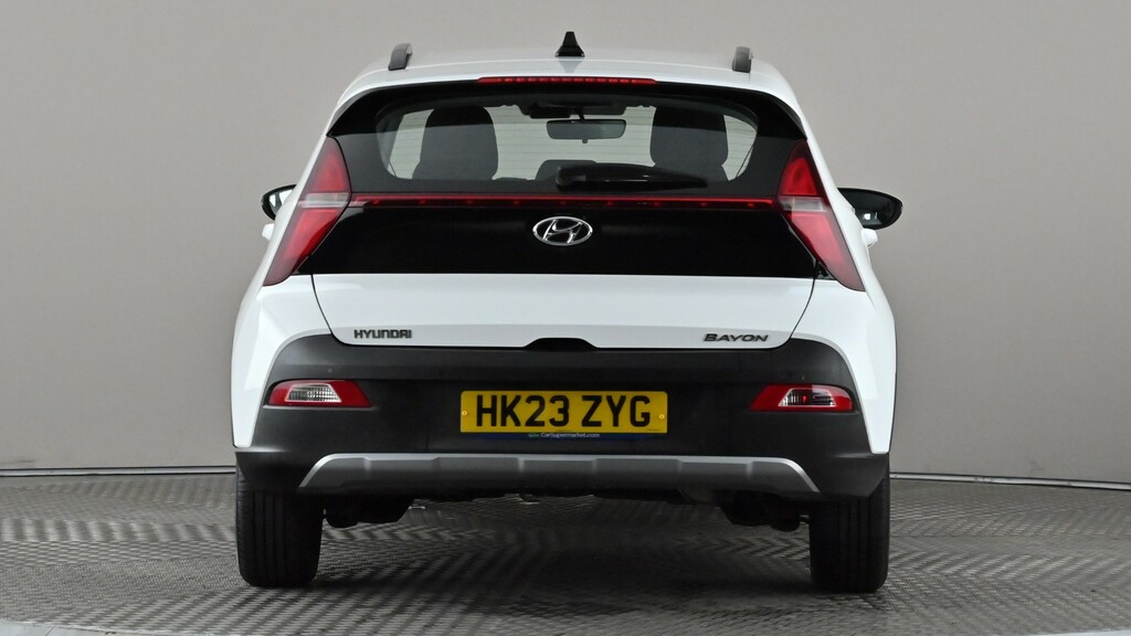 Hyundai Bayon 1.0 Tgdi 48V Mhev Se Connect Dct White #5
